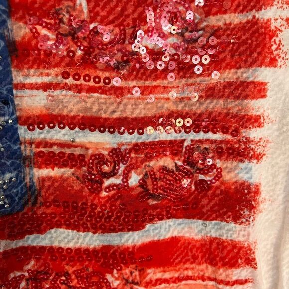 Onque petite Shirt - Picture 6 of 7